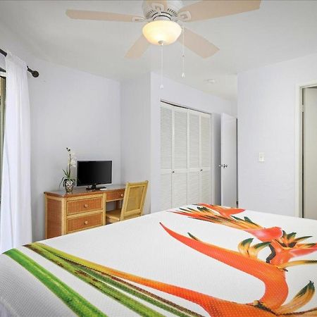 Вилла Kona Westwind 1 New! Quiet Ocean-View 1St Floor | Patio | Pool Каилуа-Кона Экстерьер фото