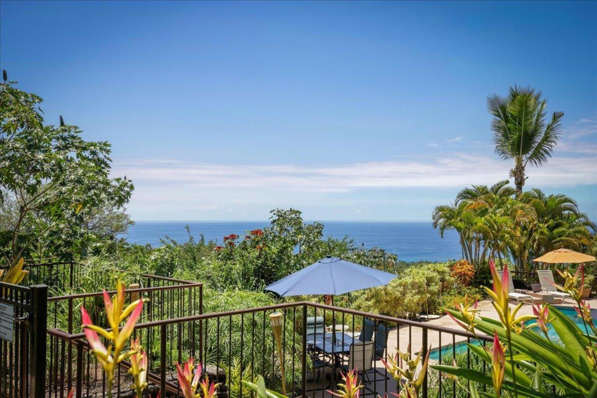Вилла Kona Westwind 1 New! Quiet Ocean-View 1St Floor | Patio | Pool Каилуа-Кона Экстерьер фото