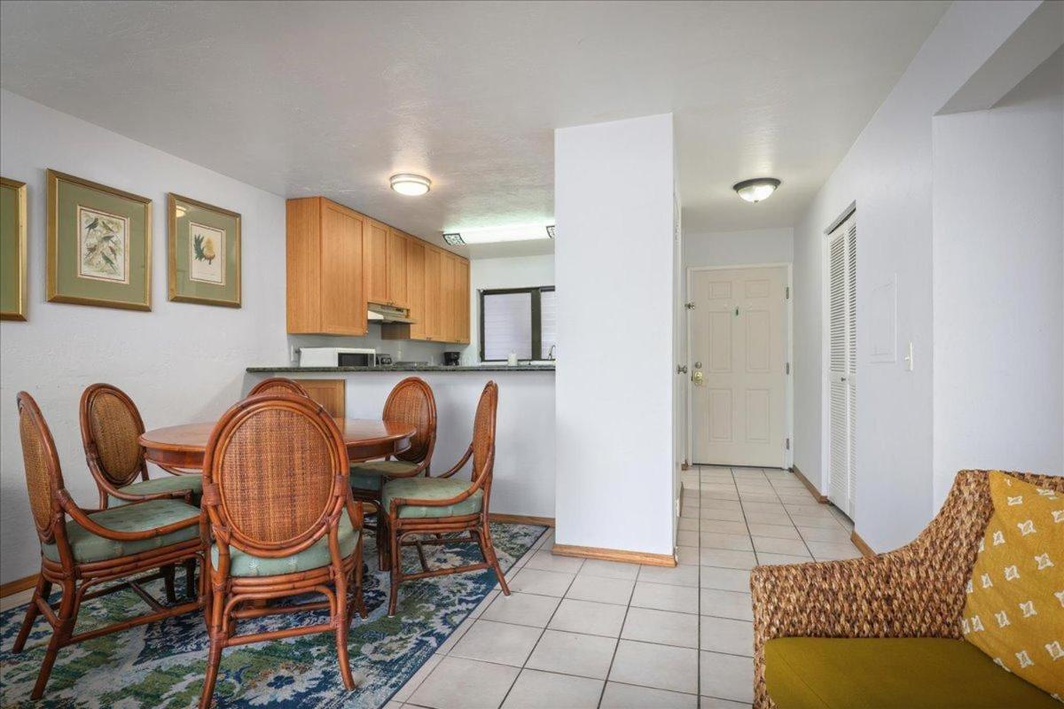 Вилла Kona Westwind 1 New! Quiet Ocean-View 1St Floor | Patio | Pool Каилуа-Кона Экстерьер фото