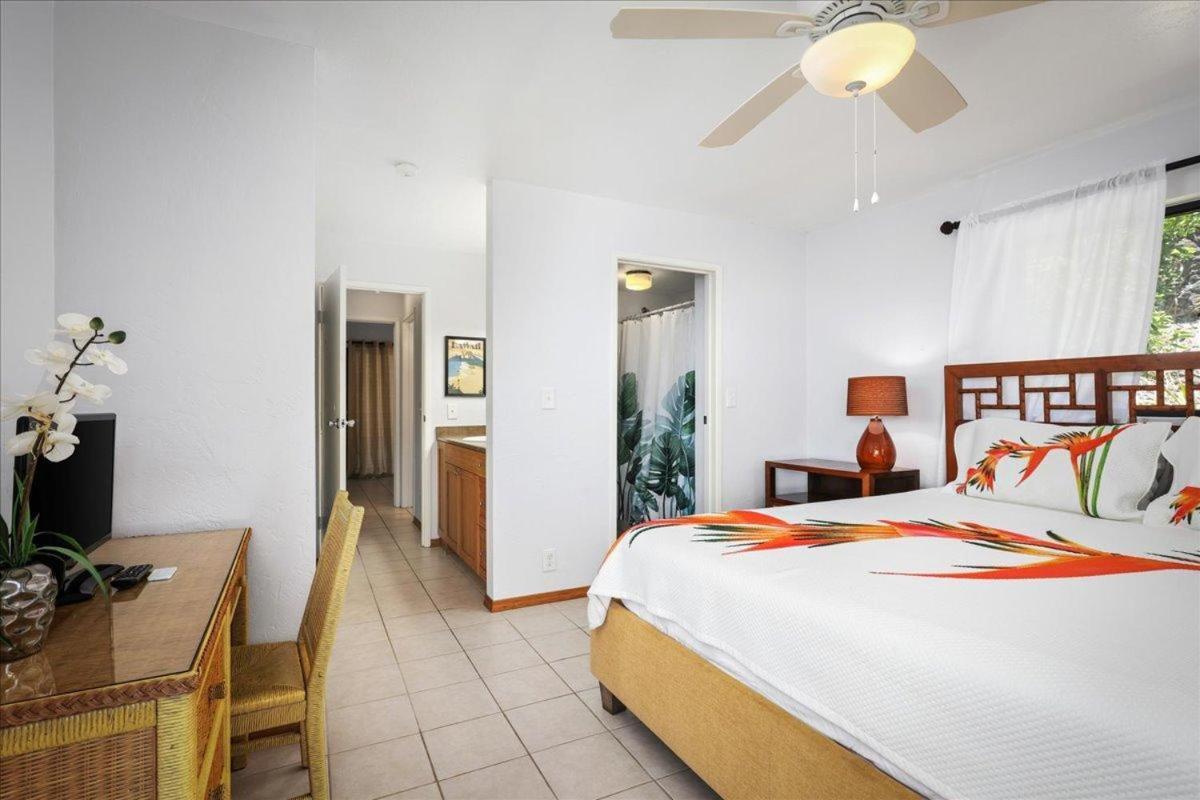 Вилла Kona Westwind 1 New! Quiet Ocean-View 1St Floor | Patio | Pool Каилуа-Кона Экстерьер фото