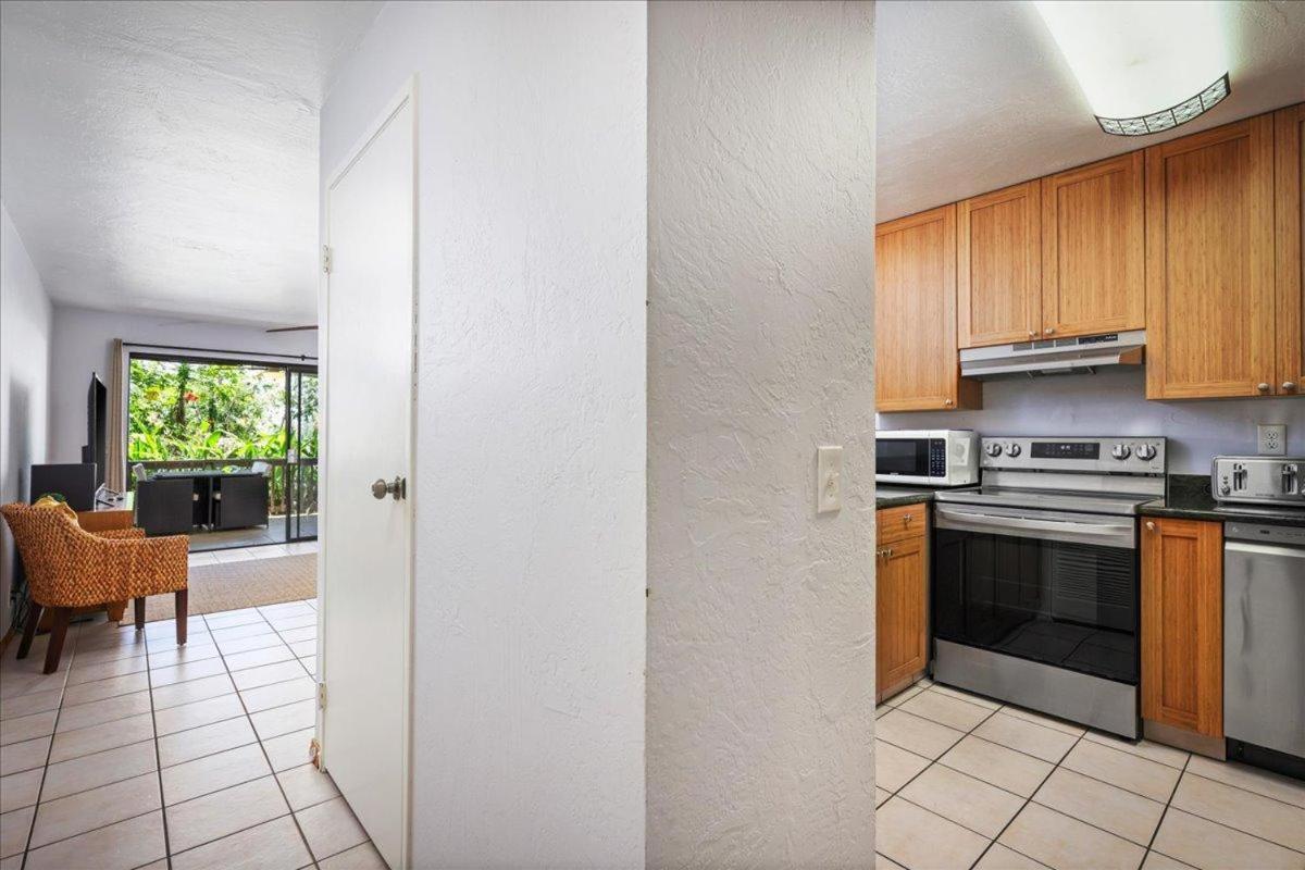 Вилла Kona Westwind 1 New! Quiet Ocean-View 1St Floor | Patio | Pool Каилуа-Кона Экстерьер фото